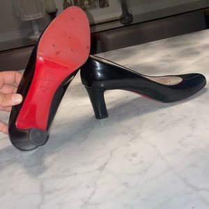 Louboutin pumps size 39 - classic and beautiful!